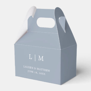 Enkelt Dusty Blue Monogram Elegant bröllop Presentaskar