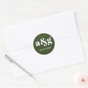 Enkelt, elegant monogram mörk grönt bröllop runt klistermärke