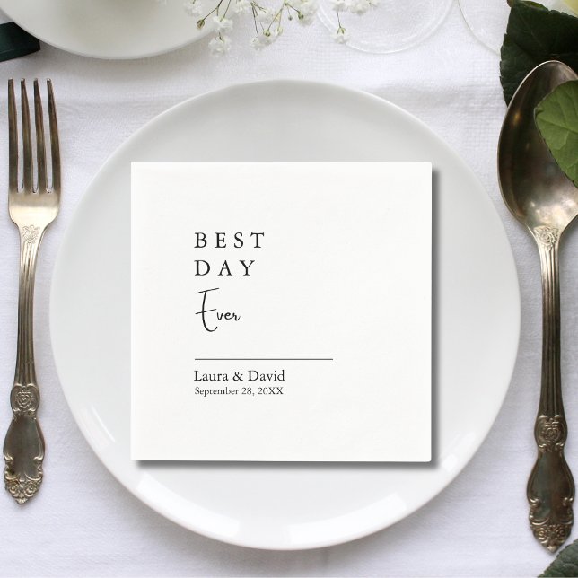 Enkelt Elegant Typografi Modern Bröllop Pappersservett (Simply elegant typography napkins add modern style to wedding tables.)