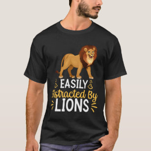Enkelt fördelad av Lejon T Shirt