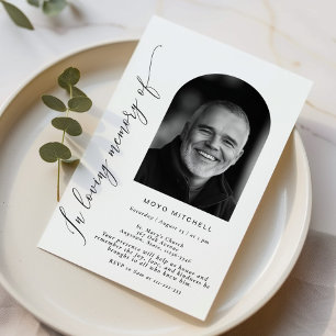 Enkelt i Loving Memory Funeral Arch Photo Inbjudningar