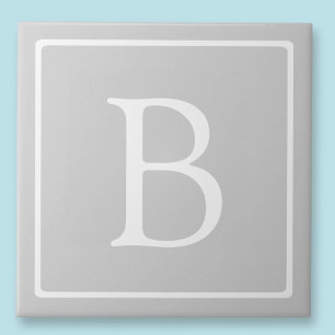 Enkelt lätt Grått Monogram Kakelplatta