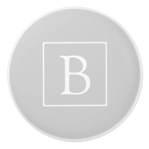 Enkelt lätt Grått Monogram Knopp