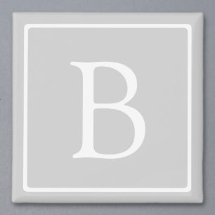 Enkelt lätt Grått Monogram Magnet