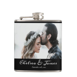 Enkelt minimal svartfärgad fotografi av Namn Fickplunta