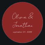 Enkelt, minimalt Burgundy Red Script Bröllop Runt Klistermärke<br><div class="desc">Enkelt minsta Burgundy Red Script Bröllop Classic Round Sticker</div>