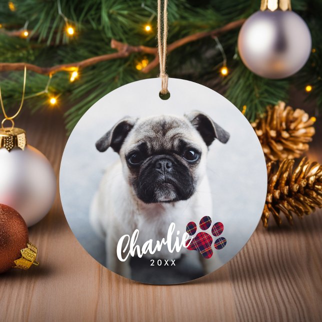 Enkelt Red Pput Tass-skript Photo Pet-jul Julgransprydnad Keramik (Simple Red Plaid Paw Script Photo Pet Christmas Tree Ornament)