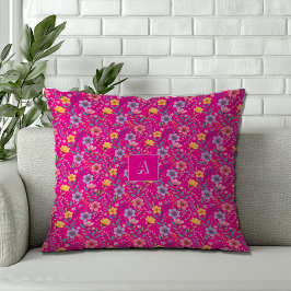 Enkelt rosa-mönster monogram kudde