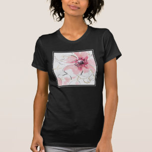 Enkelt rosa   vattenfärgblommigt t shirt