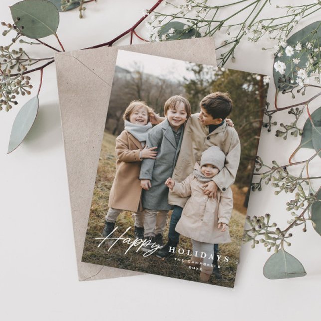 Enkelt skript 3 Photo Lycklig Julkort (Simple script photo holiday card with elegant typographic overlay.)