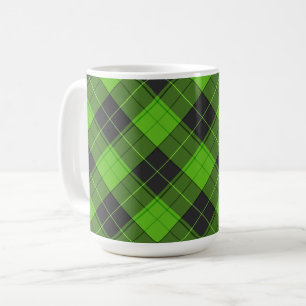 Enkelt tartan diagonal mönster på mörk grönt kaffemugg