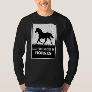 Enkelt utspridd av hästar t shirt