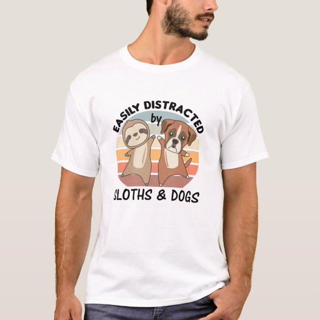 Enkelt utspridd av slottider och Hundar T Shirt (Framsida)