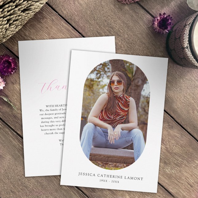 Enkelt, vit rosa, ovala foto av begravning av hjär tack kort (Skapare uppladdad)