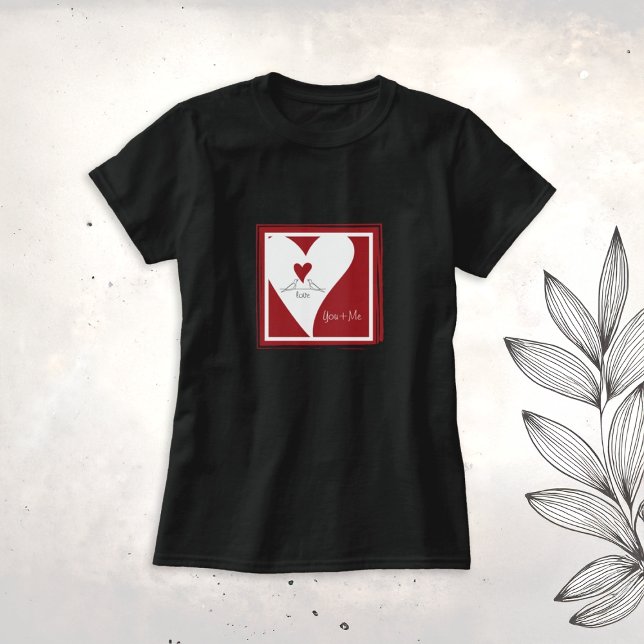 Enkla moderna fåglar i Kärlek Red Heart T Shirt (Skapare uppladdad)