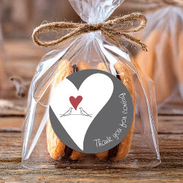 Enkla moderna kärleksfåglar och röda hjärtan tack runt klistermärke