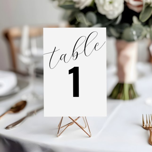 Enkla sittplatskort för Bordsnummer i Bröllop (Elevate your wedding experience with our beautifully designed minimalist table number card.)