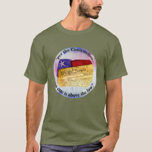 - Enligt konstitutionen står ingen över lagen. T Shirt