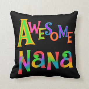 Enorma Nana T-tröja och gåvor Kudde