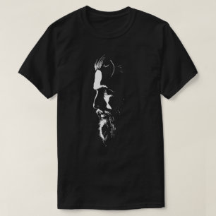 Enormt och mystiskt manansikte med skäggT-tröja T Shirt