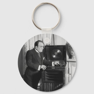 Enrico Caruso med en Victrola brännmärker Nyckelring