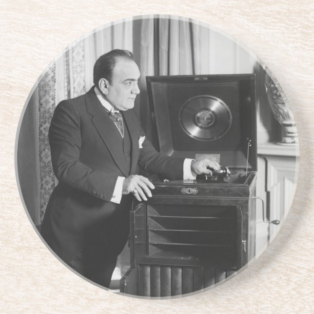 Enrico Caruso med en Victrola brännmärker Underlägg (Framsidan)