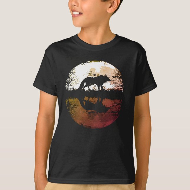Ensam varg under fullmånen t shirt (Framsida)