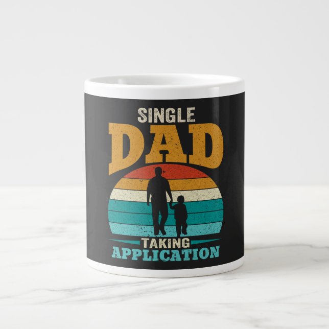 Ensamma pappa tar emot ansökan jumbo mugg (Framsidan)
