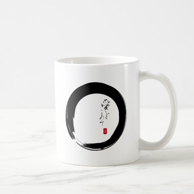 Enso med "med kärlek" kanjitext kaffemugg (Höger)