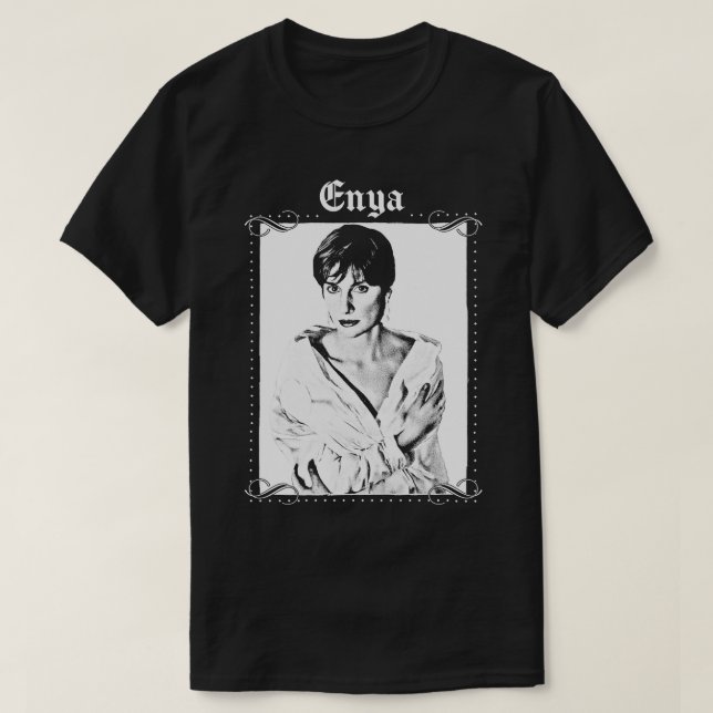 Enya Retro Aesthetic Design T Shirt (Design framsida)