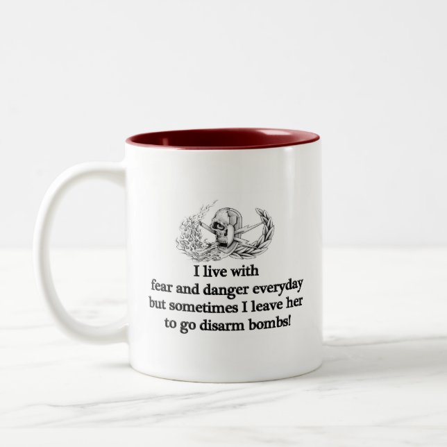 Eod-skräck och danderscrab Två-Tonad mugg (Vänster)