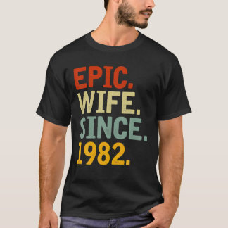 Epic-frun sedan 1982 - hennes 40:e Bröllop-anniver T Shirt
