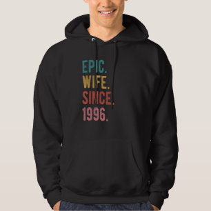 Epic Maka sedan 1996, 26:e Bröllop-årsdagen för Hoodie
