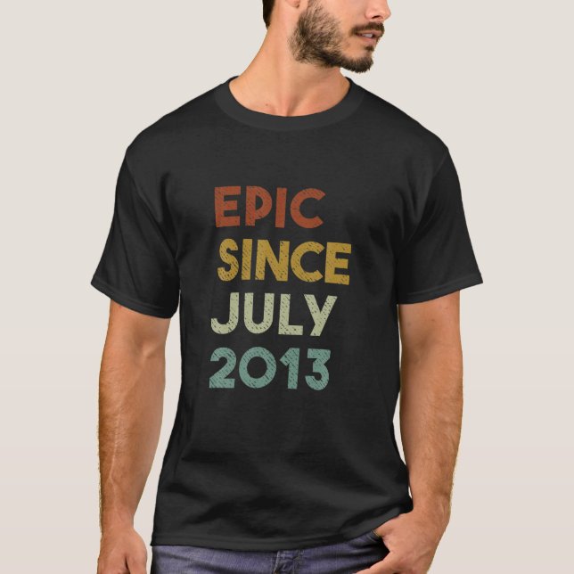 Epic sedan juli 2013 ger 9-årig pojkflicka 9Th Bir T Shirt (Framsida)