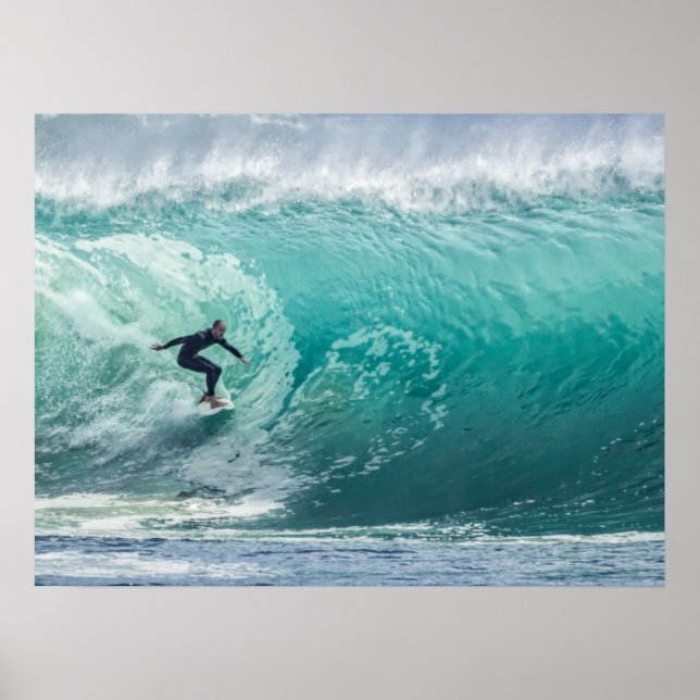 Epic Surfing Wave Poster (Framsidan)
