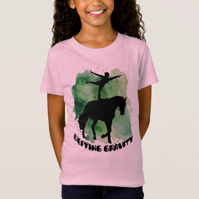 Equestrian Voltörer som trotsar tyngdlagen T-Shirt (Framsida)