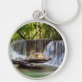 Erawan Waterfall med Hjort Relaxing Rund Silverfärgad Nyckelring