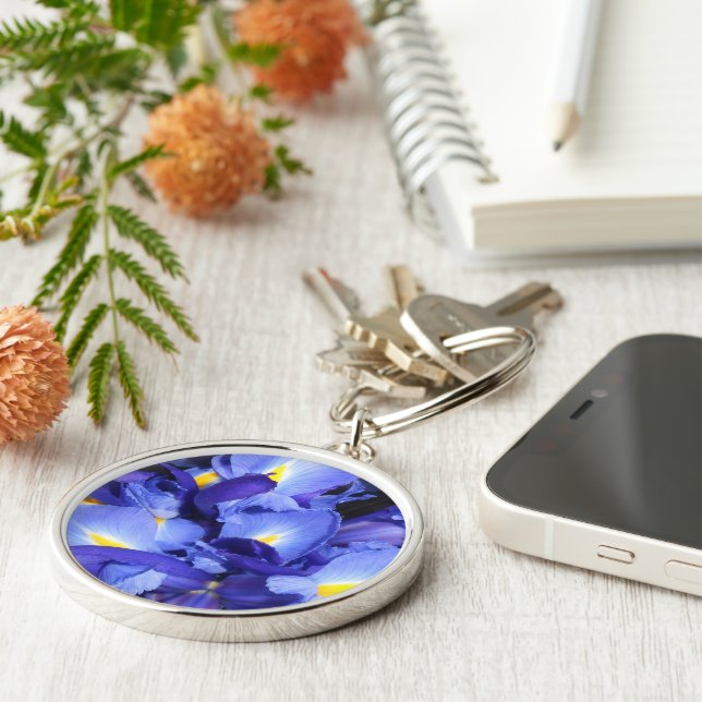 Ermengarde Rund Silverfärgad Nyckelring (Sidan)