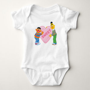 Ernie & Bert Stora Alla Hjärtans Hjärtan T Shirt