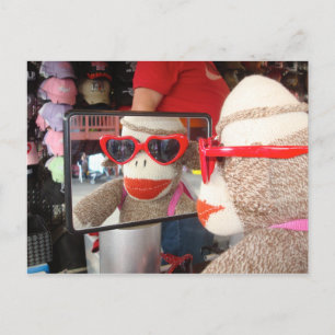Ernie Sock monkey vykort