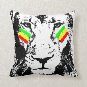 Erövra den lejona dekorativ kudde för Rasta