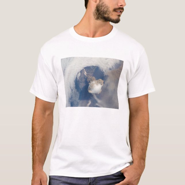 Eruption av vulkanen Sarychev 2 T-shirt (Framsida)
