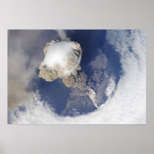 Eruption av vulkanen Sarychev Poster