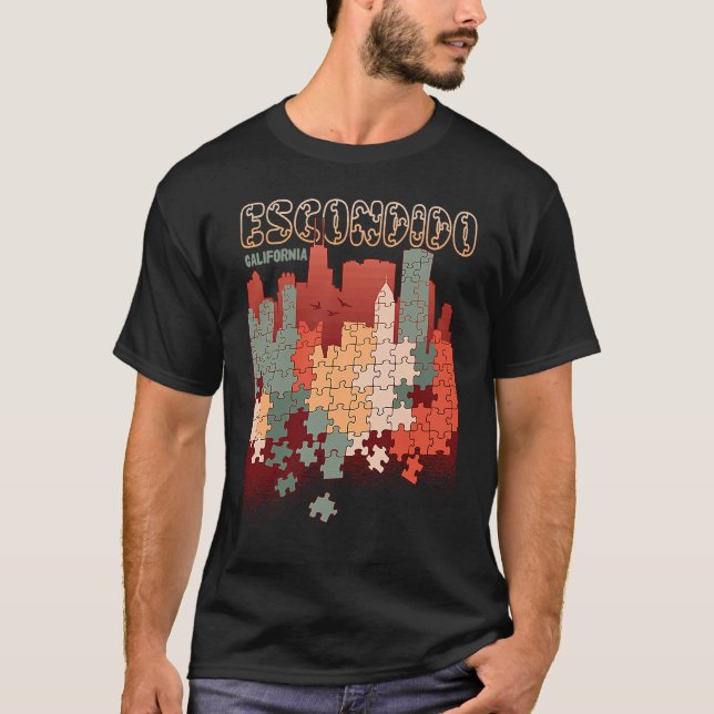 Escondido In California Travel Souvenir T Shirt (Framsida)