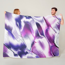 Esculpido de metall fosco, em roxo e lilás fleecefilt