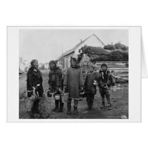 Eskimo Berry Pickers in Nome, Alaska Photograph Hälsningskort