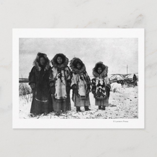 Eskimo Women in Alaska Photograph Vykort (Framsida)