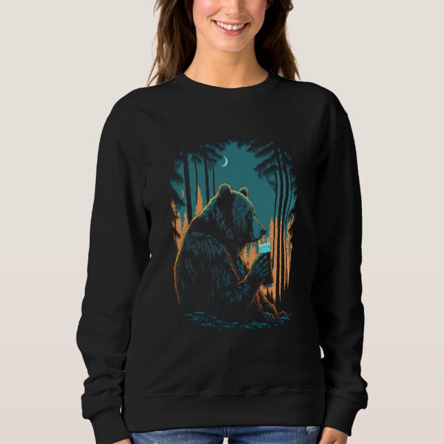 Esoteric Bear drinking Beer Night Forest  1 T Shirt (Framsida)