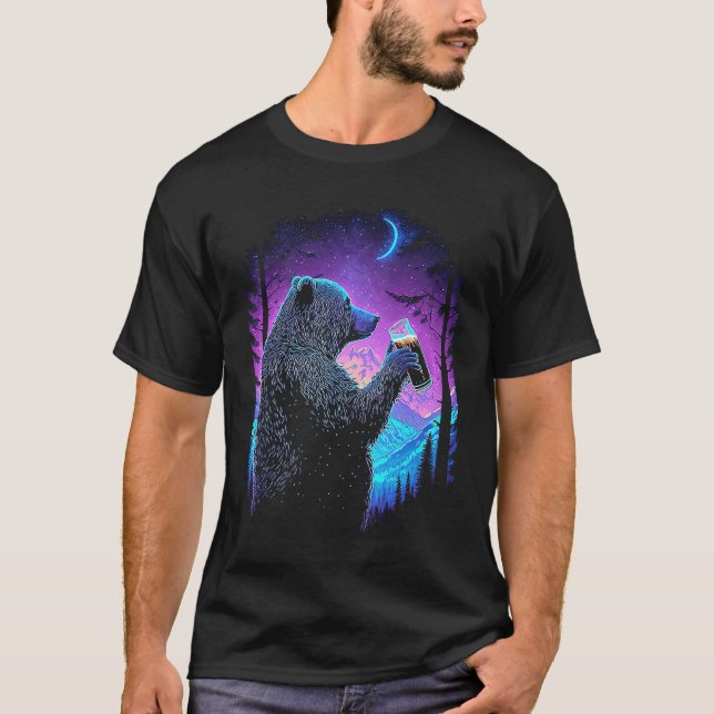 Esoteric Bear drinking Beer Night Forest  3 T Shirt (Framsida)