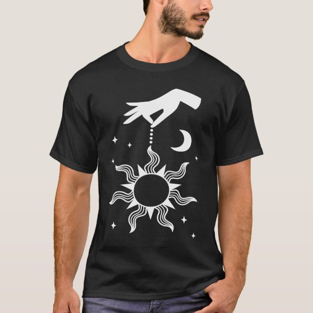 Esoteric Spiritual Moon Hand Line T Shirt (Framsida)